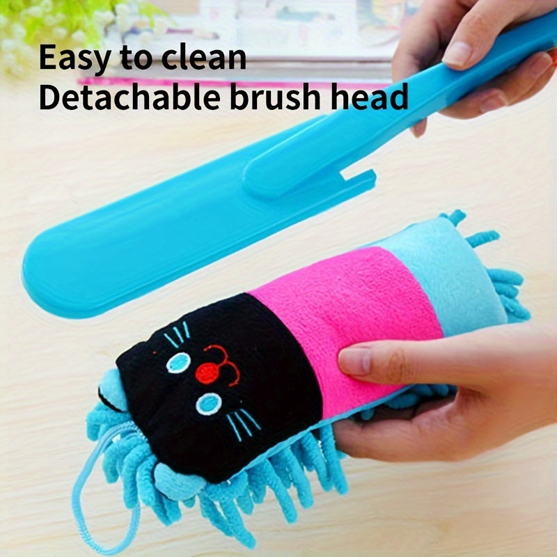 Washable Chenille Duster with Cute Chicken Design - Dust Remover for Home, Furniture, Car, Clothes - No Electricity Needed, Durable Plastic Handle, Perfect For Christmas & Halloween Cleaning, Duster For Cleaning, Furniture Dusting, Playful Design